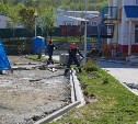 Территории детских садов обновляют в Южно-Сахалинске
