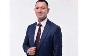 Политика и экономика