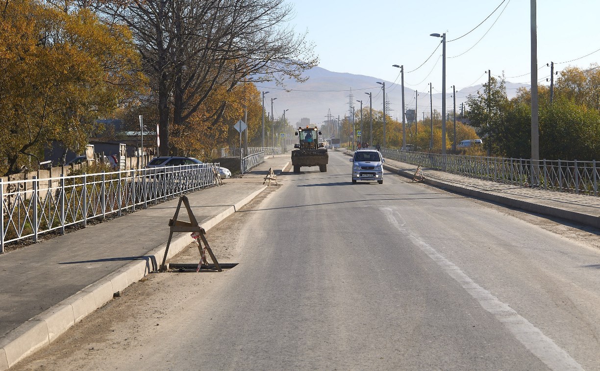 В Южно-Сахалинске успеют отремонтировать улицу Памятную до 1 ноября