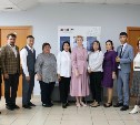 В Южно-Сахалинске тепло поприветствовали 23 педагогов, приехавших из разных уголков России