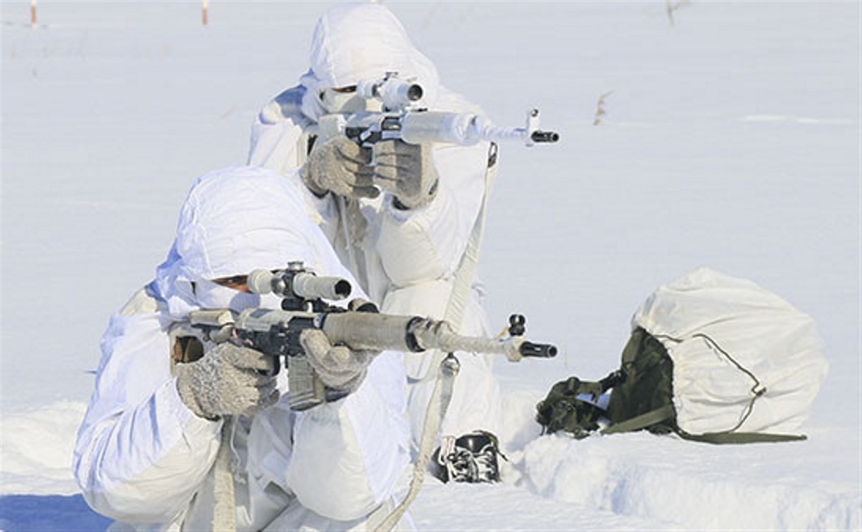 "Холодный выстрел" осваивают снайперы на Сахалине