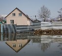 В Южно-Сахалинске насчитали шесть десятков зон, где таяние снега чревато проблемами