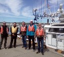 Для сахалинских и курильских экологов устроили морские экскурсии у берегов Хоккайдо