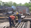 Предприниматели несут убытки, строители сидят без дела – последствия аврала в Ванино (ВИДЕО)