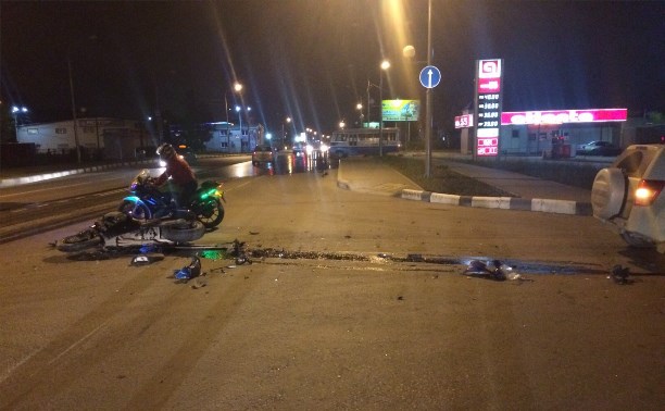 Мотоциклист госпитализирован в результате ДТП в Южно-Сахалинске