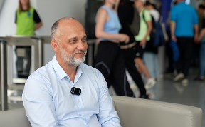 Политика и экономика