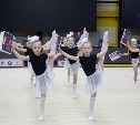 Юные сахалинские гимнастки поучаствовали в соревнованиях "Хрустальный лед"