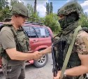 Директор сахалинского ММК "Победа" передал бойцам в зону СВО свой личный автомобиль и письма детей