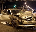 Женщина пострадала при столкновении "Тойоты" и трактора в Южно-Сахалинске