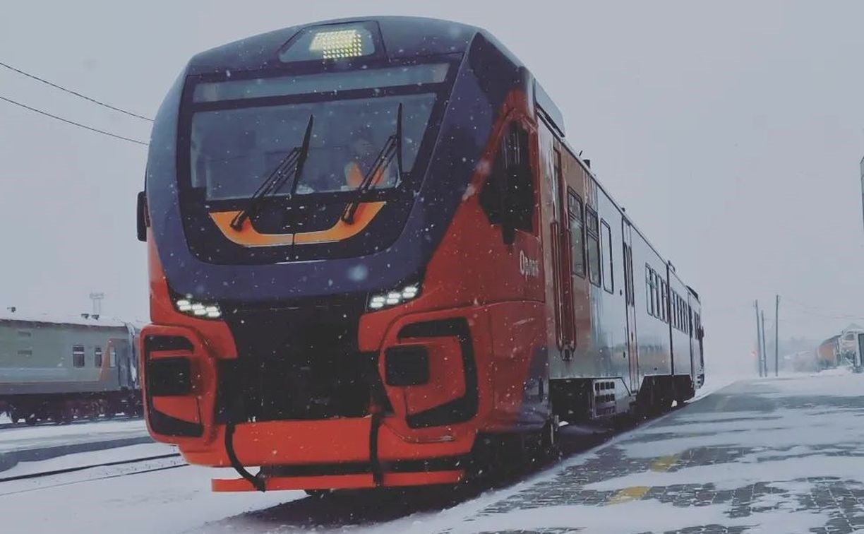 Пригородный поезд отменили на юге Сахалина