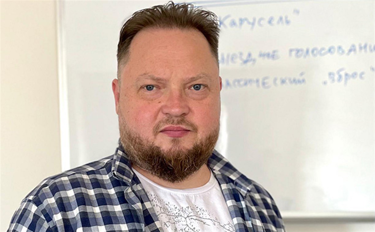 Партия «Яблоко» на Сахалине усилилась известным политтехнологом