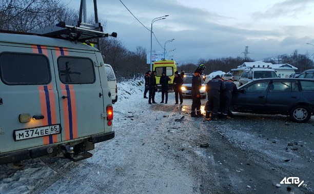 Два человека пострадали в ДТП на окраине Южно-Сахалинска