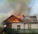 Дача загорелась в СНТ в Корсаковском районе