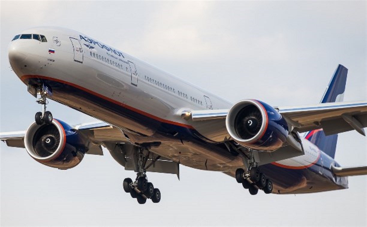Самолет, летевший из Южно-Сахалинска в Москву, экстренно приземлился в Якутии