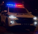 "Камнем разбил окно": подросток на Сахалине угнал авто, чтобы покатать друзей