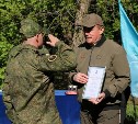 Губернатор Сахалинской области вручил бойцам в ДНР квадроциклы и флаг области
