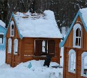 Вандалы разрушили детский городок в парке Южно-Сахалинска