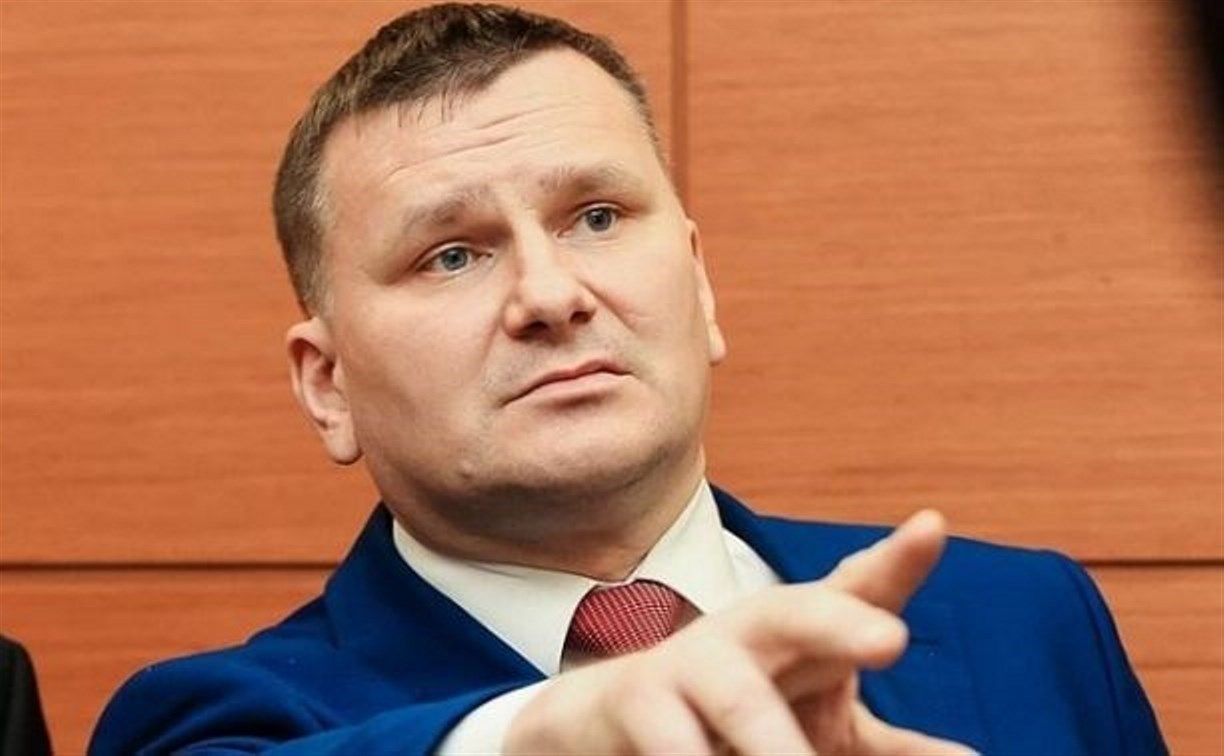 Экс-руководитель издательского дома "Губернские ведомости" Дмитрий Федечкин получил 5 лет колонии