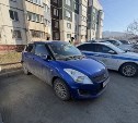 Неизвестный столкнулся с Suzuki Swift и скрылся с места ДТП в Южно-Сахалинске