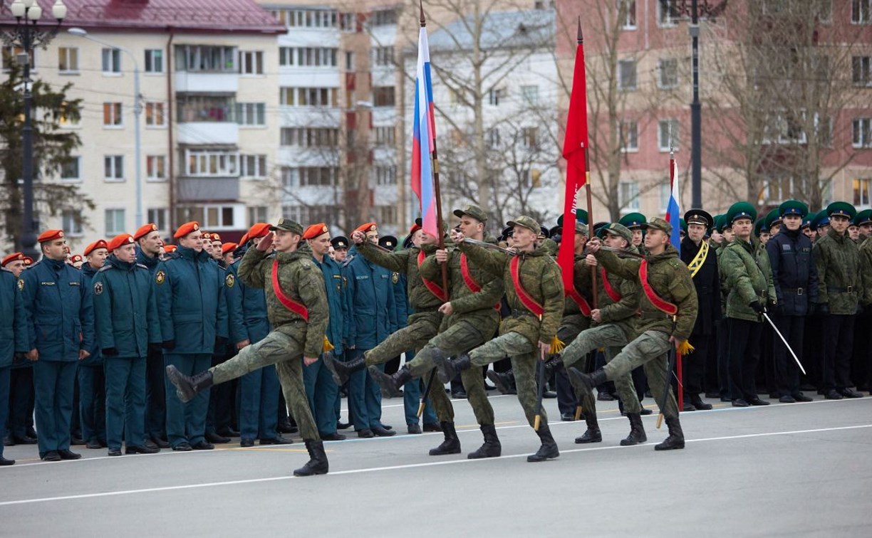 Во время второй репетиции парада Победы в Южно-Сахалинске закроют проезд по Горького