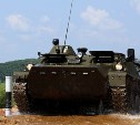Военнослужащие на Сахалине совершенствуют навыки вождения боевых машин
