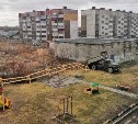 Мэр Южно-Сахалинска приостановил строительство дома возле кадетской школы