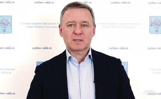 Глава Южно-Сахалинска извинился за требование мэрии украсить магазины к 9 мая