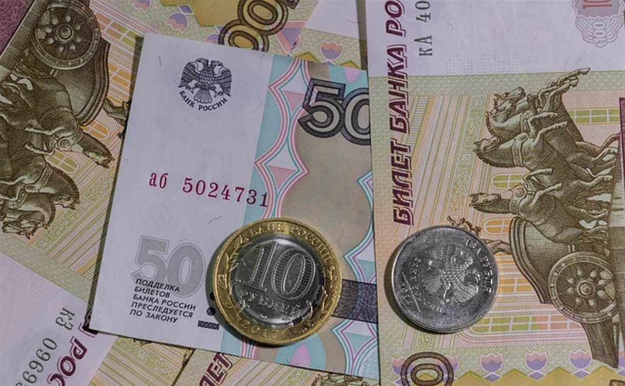В Южно-Сахалинске внук украл у бабушки деньги 