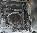 В Южно-Сахалинске эвакуировали 6 человек из-за горящего электрощитка в многоэтажке