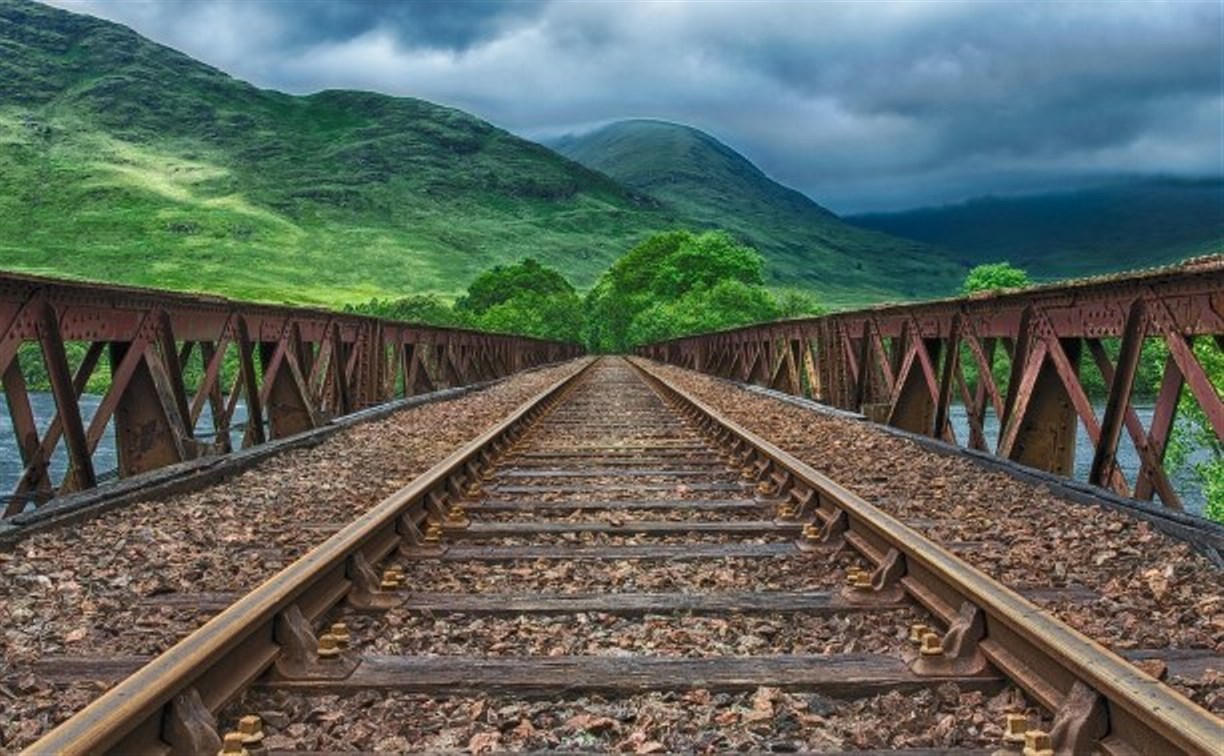 Новые мосты строят на железной дороге на Сахалине