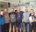 С бронзовыми наградами вернулись сахалинские волейболисты из Хабаровска