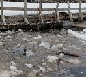 "Вода поднимается с каждым часом": в Тымовском районе ограничили движение на мосту, в школе ввели дистант