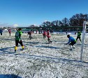 Зимний чемпионат района по футболу проходит в Корсакове