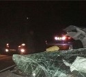Девушка пострадала при столкновении Toyota Rush и КамАЗа в Холмском районе