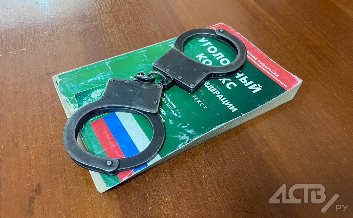 Криминальная группировка во Владивостоке заработала миллиарды на ТЦ