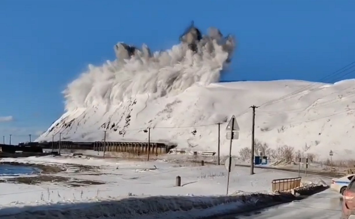 На Сахалине устранили угрозу схода лавины