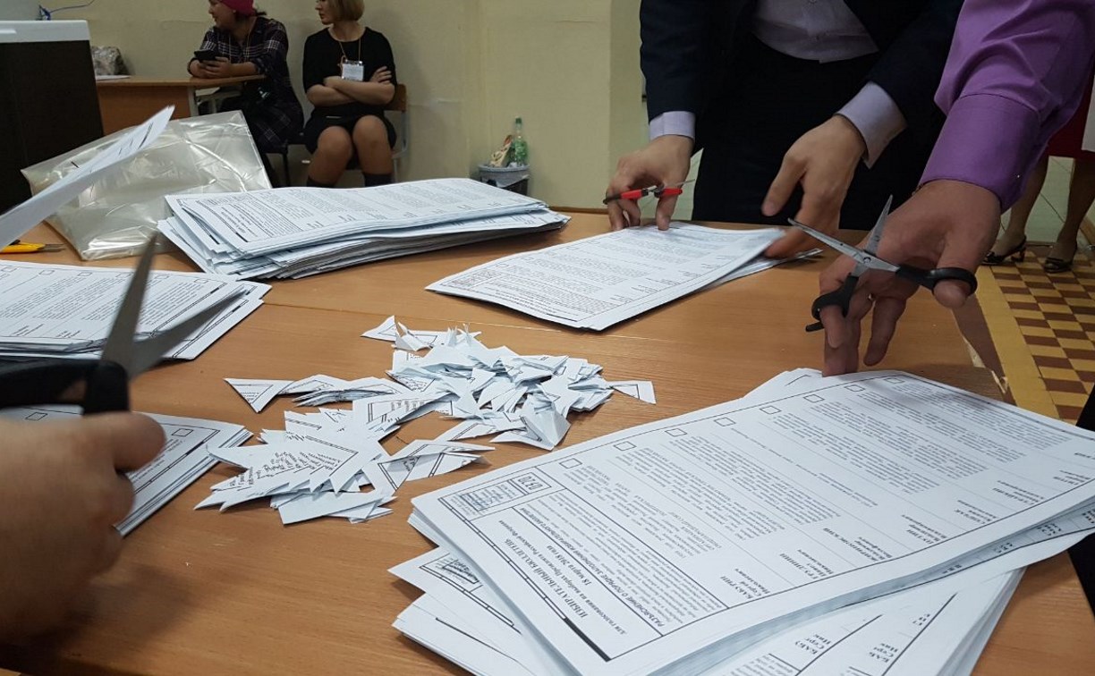 В Сахалинской области начался подсчет голосов на президентских выборах (фото)