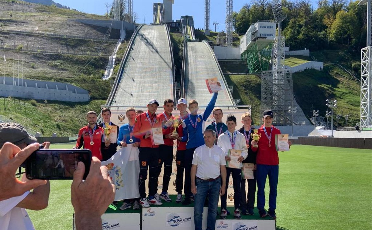 Лыжники Сахалина взяли бронзу на чемпионате России по прыжкам с трамплина