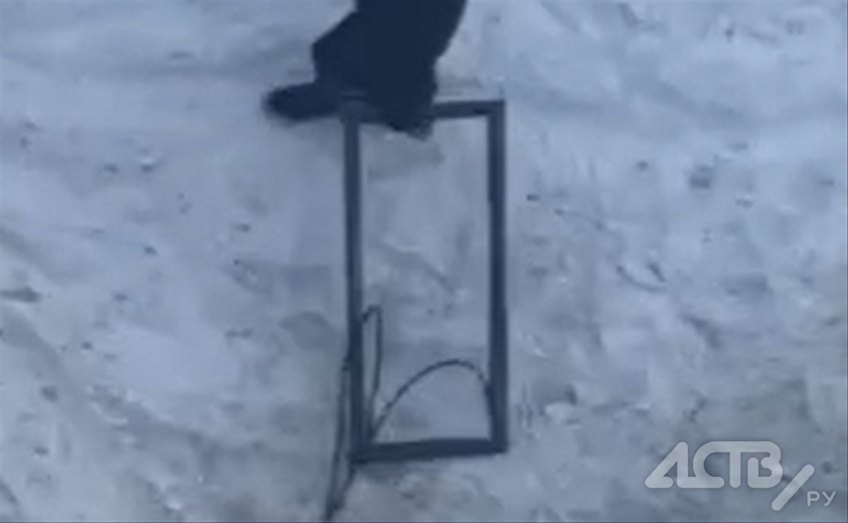 Жительнице ЖК "Уюн" в Южно-Сахалинске, у которой вылетело окно с 11 этажа, установили новое 