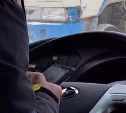 "Спал, смотрел ролики, курил": водитель автобуса "Холмск - Южно-Сахалинск" встревожил пассажиров 