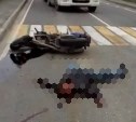 Пассажир и водитель мотоцикла пострадали в аварии в Долинском районе