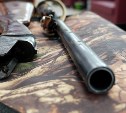 Три гладкоствольных ружья изъяли росгвардейцы у подозреваемого в преступлении холмчанина 