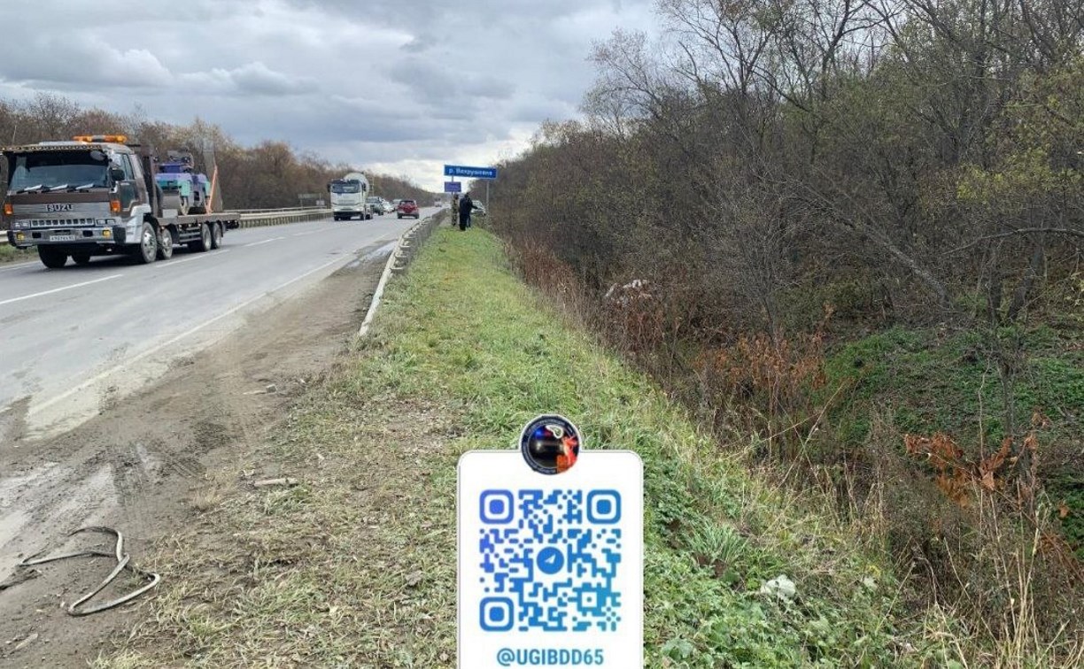 Молодой сахалинец пострадал, вылетев на "Тойоте" в кювет 