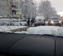 "Решил всех наколоть": южносахалинец на внедорожнике попал в ДТП, пытаясь объехать пробку