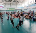Более 50 детских волейбольных команд состязались за призы «Золотой осени» Сахалина
