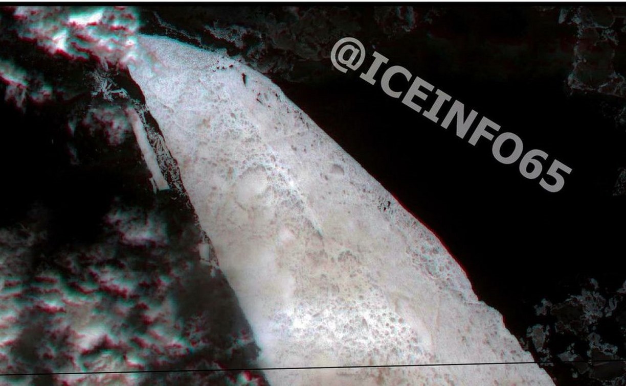 Оторвавшийся у берегов Сахалина припай показали на спутниковых снимках