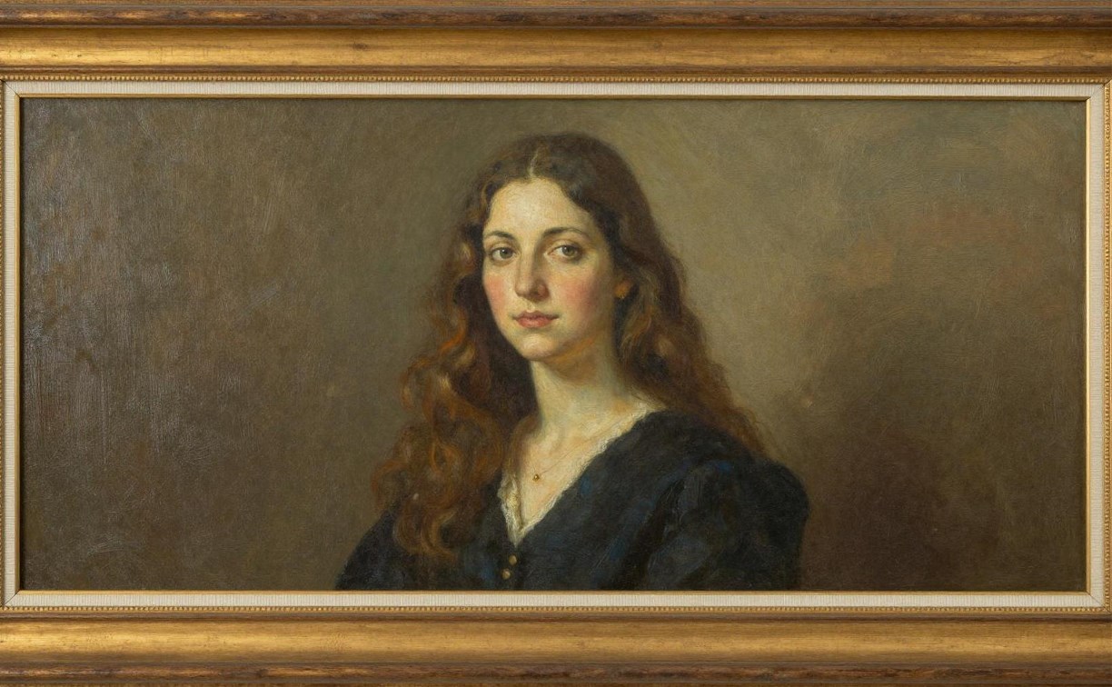 Сахалинку осудили за обман с картинами на заказ