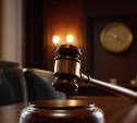 В Южно-Сахалинске вынесли приговор вандалам, осквернившим танк Т-34 и здание правительства