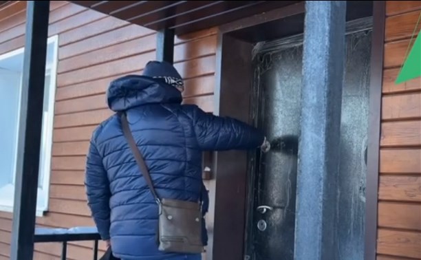 Четыре семьи из села Хоэ переехали в новые квартиры в Александровске-Сахалинском