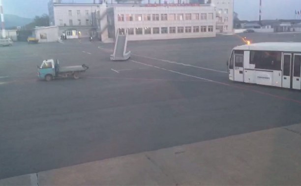 Пассажиров рейса из Владивостока полчаса не выпускали из самолёта